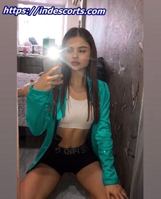 Türbanlı Küçükçekmece Model Escort